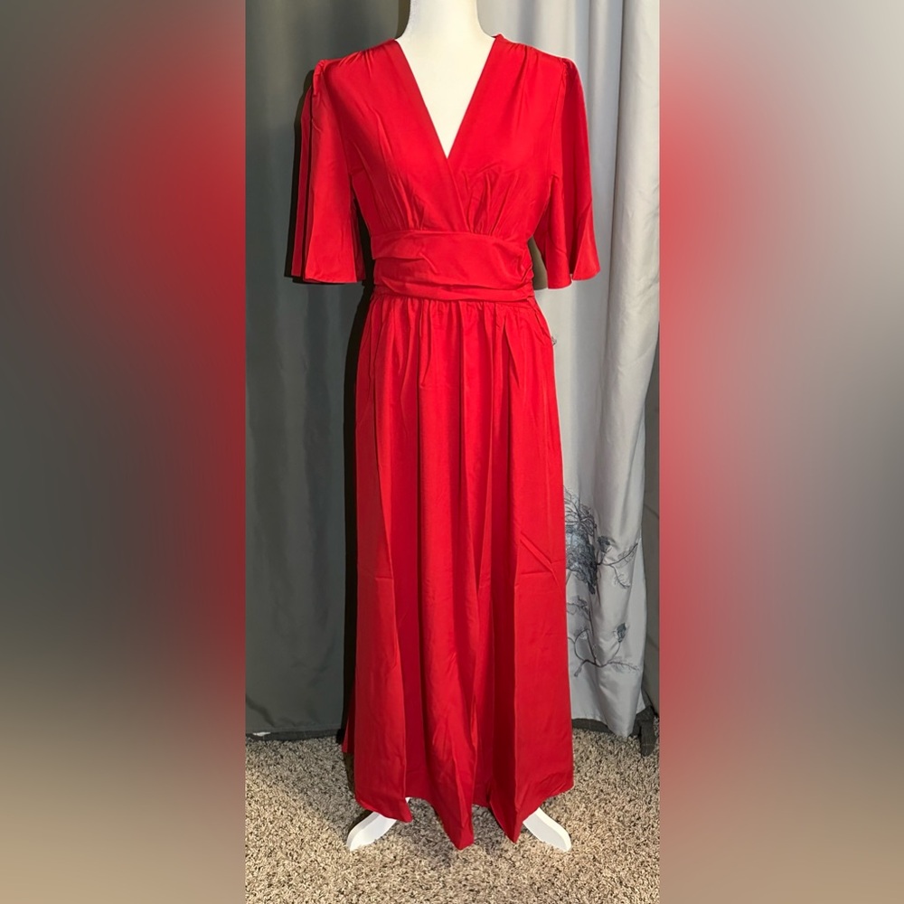 🟥 short sleeve red maxi dress, size L, nwot